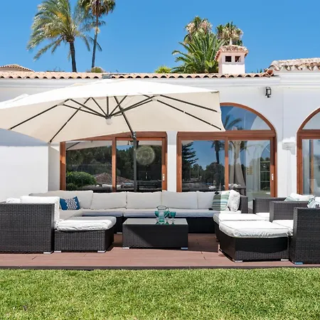 El Magico Ref #41 Villa Marbella
